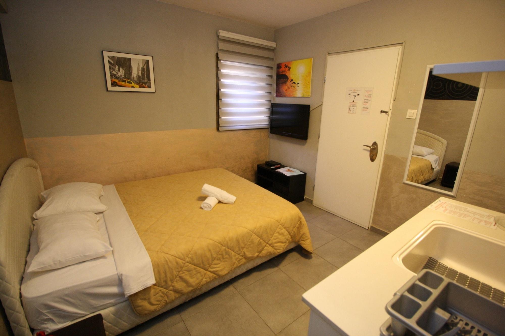 Rich Luxury Suites Ейлат Екстериор снимка